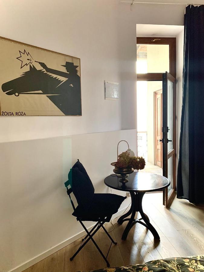 Black Velvet Apartment Krakow Exterior photo